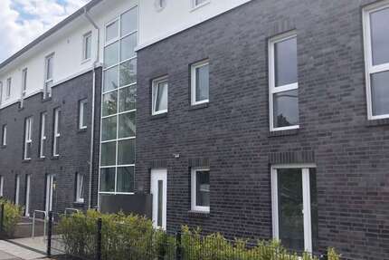Wohnung zum Mieten in Bönningstedt 1.035 € 69.07 m²