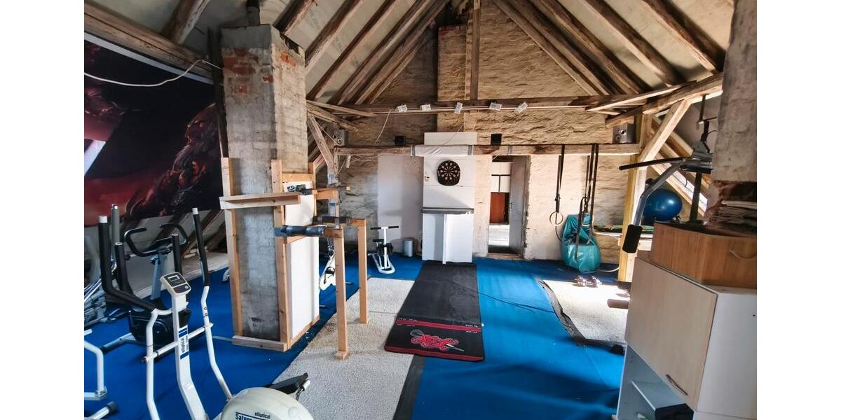Etagenwohnung Sangerhausen - 1 Zimmer, 61 m&sup2;, 400&euro; | Angebot:26192463