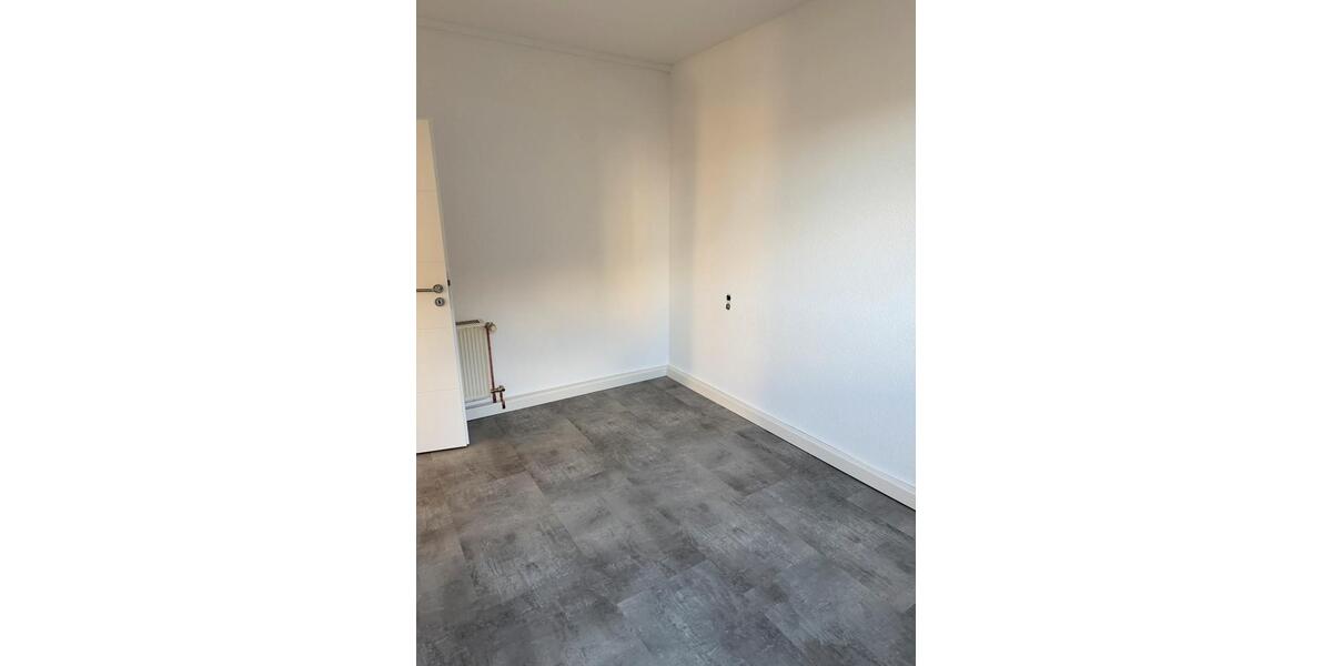 Erdgeschoßwohnung Bebra - 3 Zimmer, 70 m&sup2;, 700&euro; | Angebot:25859864