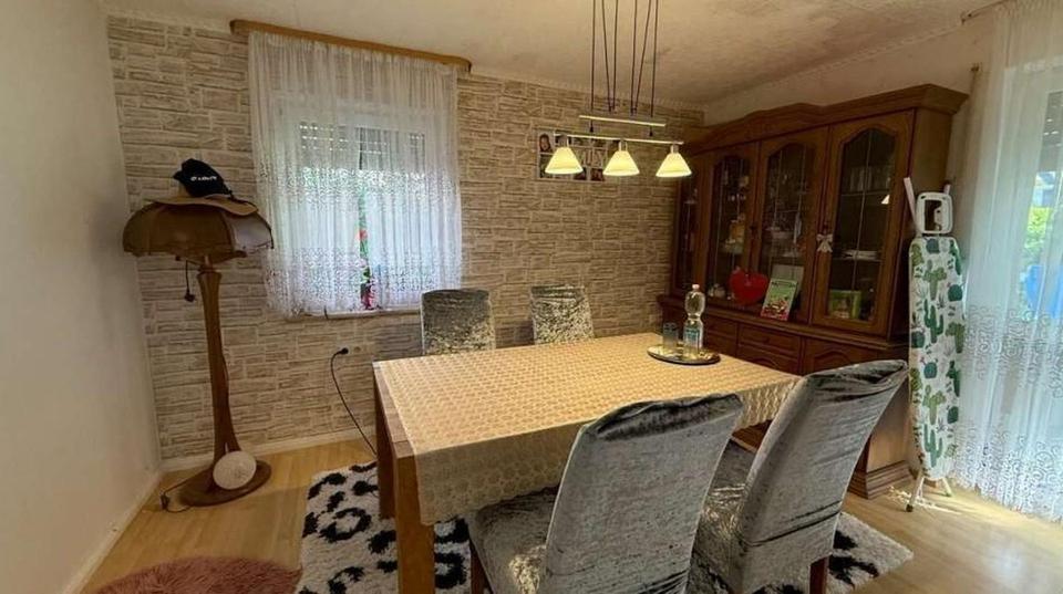 Erdgeschoßwohnung Rosengarten - 2 Zimmer, 55 m&sup2;, 740&euro; | Angebot:26220432