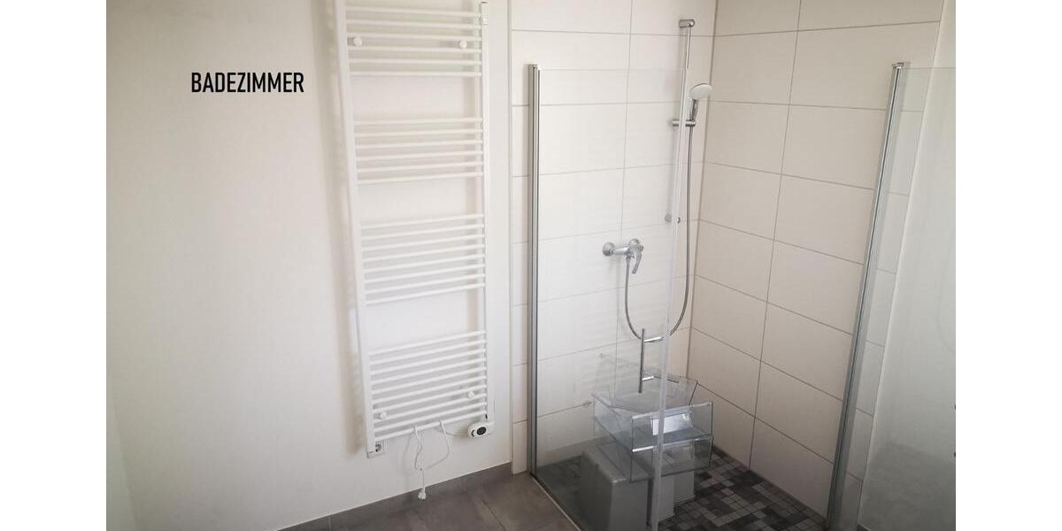 offene 70m² Komfort-Wohnung Fußbodenheizung Tiefgarage Terasse 2 zimmer