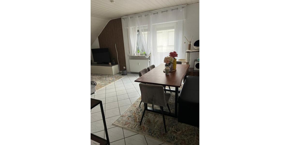 Dachgeschoßwohnung Mainhausen - 3 Zimmer, 68 m&sup2;, 800&euro; | Angebot:24454698