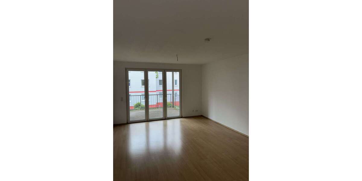 Etagenwohnung Berlin Niederschönhausen - 3 Zimmer, 83 m&sup2;, 1.421&euro; | Angebot:27298281