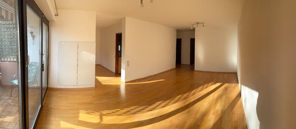lichtdurchflutete TraumWohnung mit Einbauküche und Garage