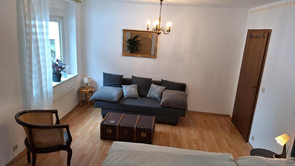 Wohnen auf Zeit Lindlar - 1 Zimmer, 28 m&sup2;, 49&euro; | Angebot:24669608