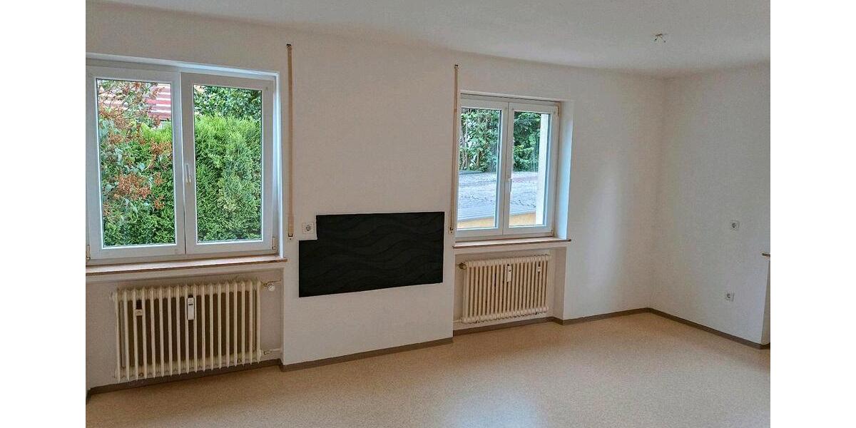Erdgeschoßwohnung Marktoffingen - 4 Zimmer, 110 m&sup2;, 800&euro; | Angebot:26391745