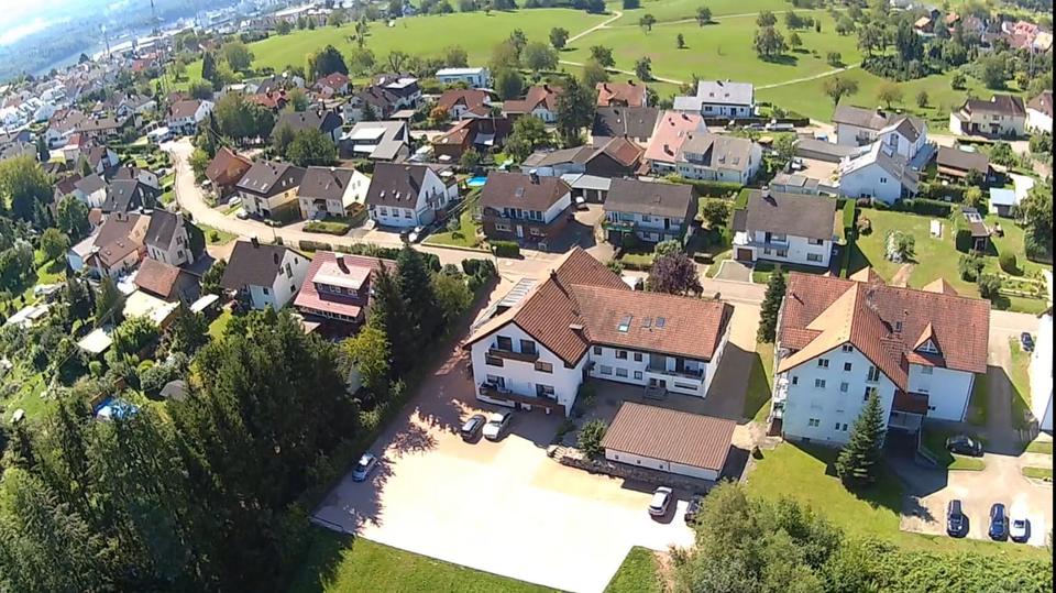 Wohnen auf Zeit Rheinfelden (Baden) - 2 Zimmer, 100 m&sup2;, 1.400&euro; | Angebot:26351512