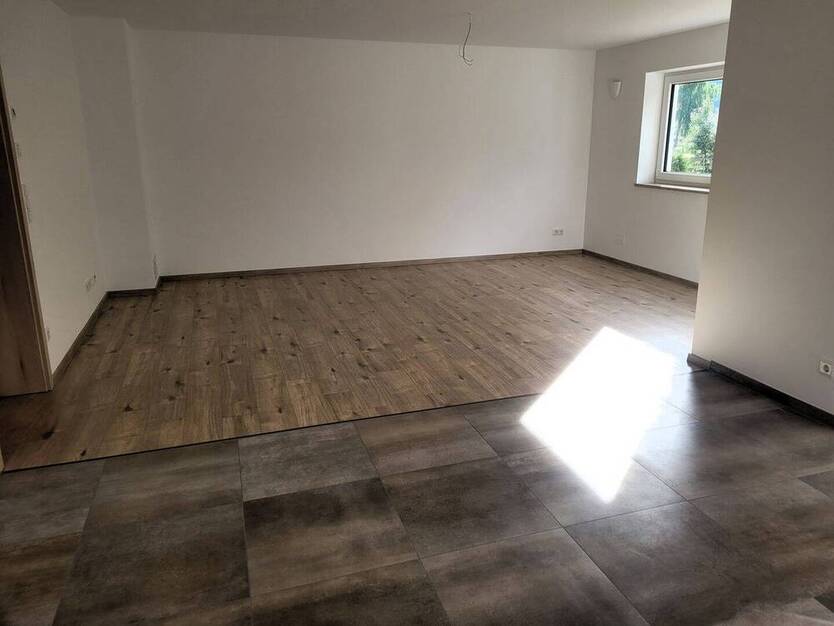 Barrierefreies Wohnen auf dem Land! Neubau 3-Zimmer-Erdgeschoss-Wohnung 4 km südlich von Schwabach