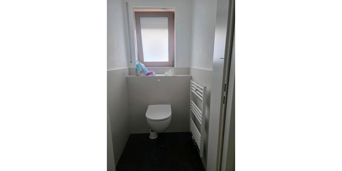 Erdgeschoßwohnung Üchtelhausen - 4 Zimmer, 90 m&sup2;, 1.250&euro; | Angebot:26135685