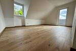 Dachgeschoßwohnung Dachau - 3 Zimmer, 93 m&sup2;, 1.990&euro; | Angebot:26645461