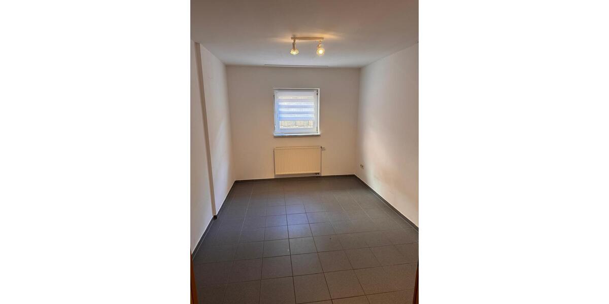 Etagenwohnung Eppingen - 2 Zimmer, 50 m&sup2;, 600&euro; | Angebot:26414073