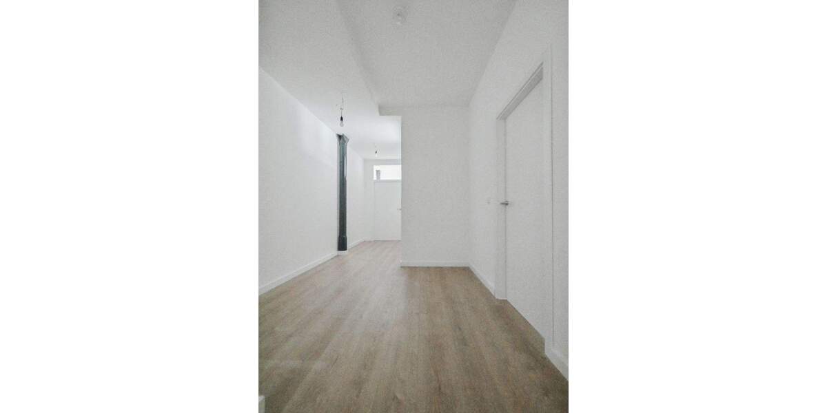 Etagenwohnung Neustadt - 4 Zimmer, 119 m&sup2;, 845&euro; | Angebot:25768271