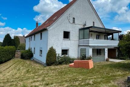 Haus Lage - 12 Zimmer, 270 m&sup2;, 15&euro; | Angebot:26044108