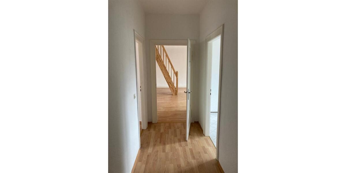 Maisonettenwohnung Roßwein - 4 Zimmer, 115 m&sup2;, 495&euro; | Angebot:25376849
