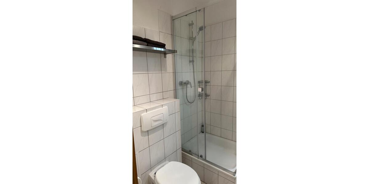 Erdgeschoßwohnung Altenburg - 1 Zimmer, 30 m&sup2;, 666&euro; | Angebot:20738865