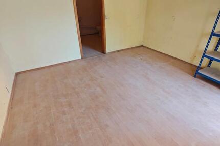Wohnung Zweibrücken - 1 Zimmer, 25 m&sup2;, 250&euro; | Angebot:24479285
