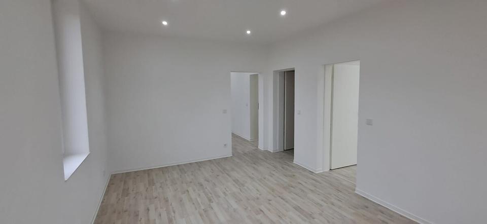 Etagenwohnung Kirkel - 2 Zimmer, 60 m&sup2;, 680&euro; | Angebot:25052890
