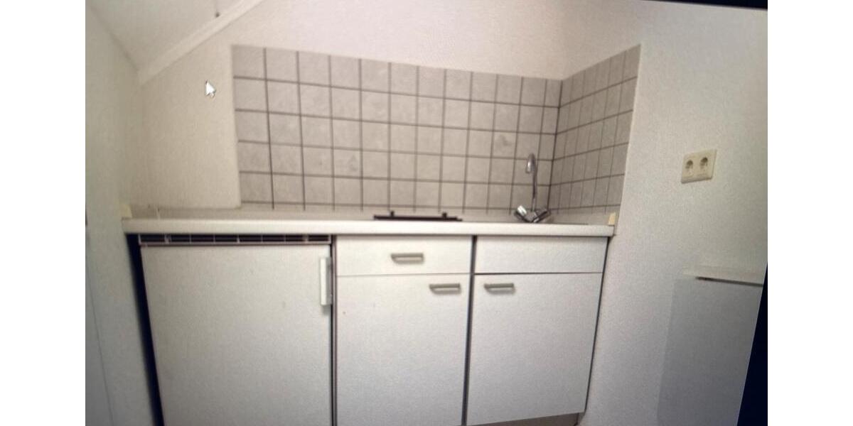 Dachgeschoßwohnung Bonn Gielgen - 1 Zimmer, 25 m&sup2;, 550&euro; | Angebot:24524020