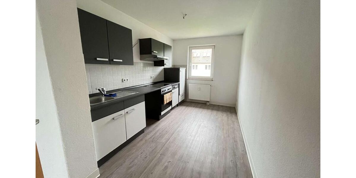 Etagenwohnung Halberstadt - 3 Zimmer, 91 m&sup2;, 499&euro; | Angebot:26675303
