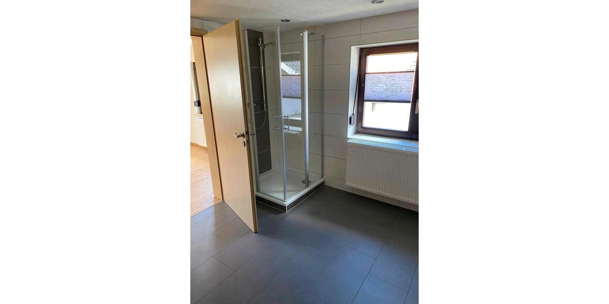 Etagenwohnung Breitungen/Werra Werra - 2 Zimmer, 67 m&sup2;, 460&euro; | Angebot:26705556