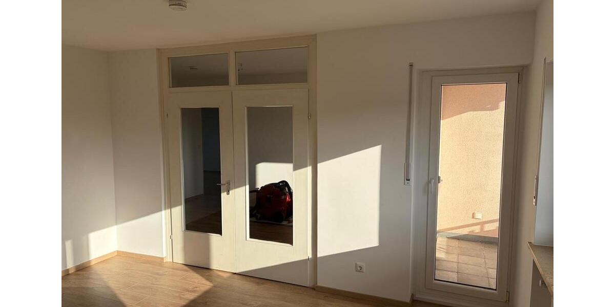 Erdgeschoßwohnung Bad Rodach - 3 Zimmer, 78 m&sup2;, 680&euro; | Angebot:25603829