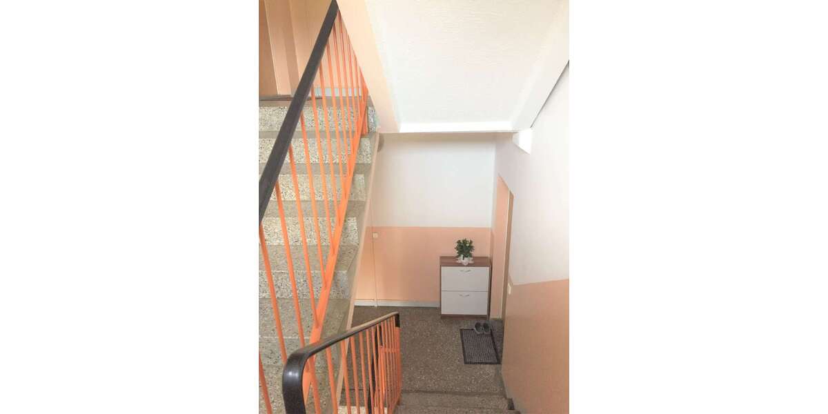 NEU -frisch renoviert. Gut geschnittene 4 Zimmer mit Balkon und Einbauküche. Flexibel ab 6 Monate ! - Appartement Annaburg | Angebot:21221245
