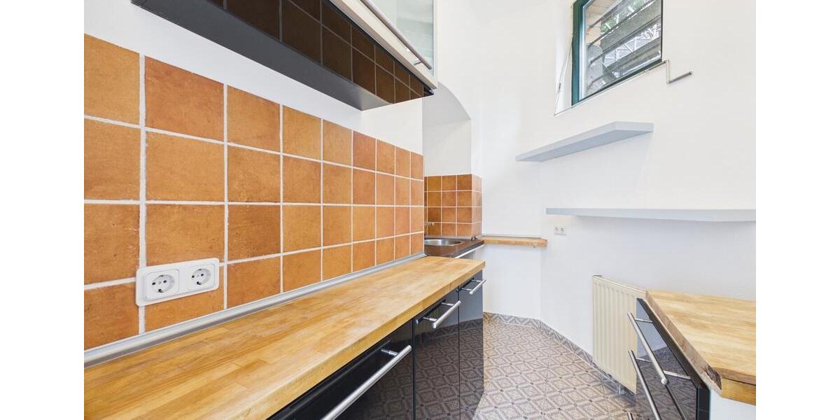 Etagenwohnung Wiesbaden Nordost - 2 Zimmer, 70 m&sup2;, 990&euro; | Angebot:26249515