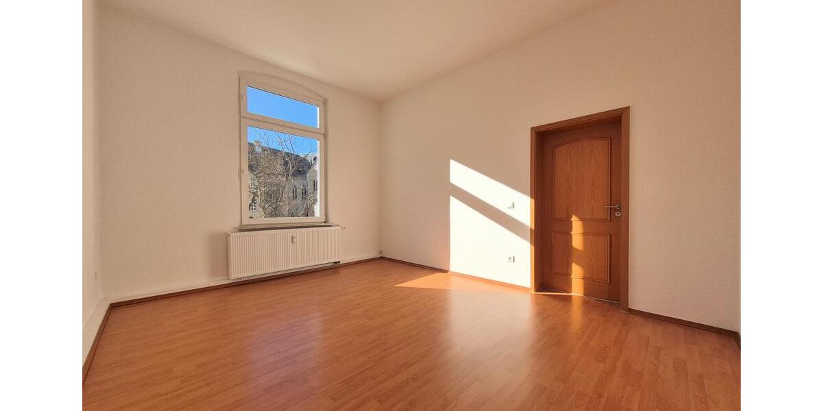 Etagenwohnung Sondershausen - 4 Zimmer, 98 m&sup2;, 787&euro; | Angebot:26234092