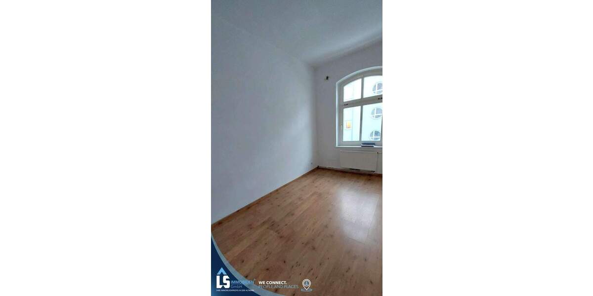 Etagenwohnung Dessau-Roßlau Innenstadt - 5 Zimmer, 109 m&sup2;, 850&euro; | Angebot:24608232