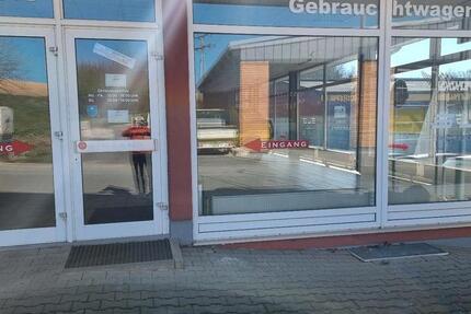 Lager. Halle.Sowroom.Fitnesstudio.Kfz Handel zimmer