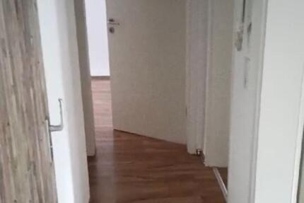 Wohnung Gaildorf - 3 Zimmer, 75 m&sup2;, 850&euro; | Angebot:25259095