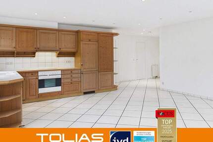 Charmante Wohnung in Warmbronn: Drei Zimmer, Tiefgarage und eine ruhige Lage in Wald- und Feld Nähe 3 zimmer