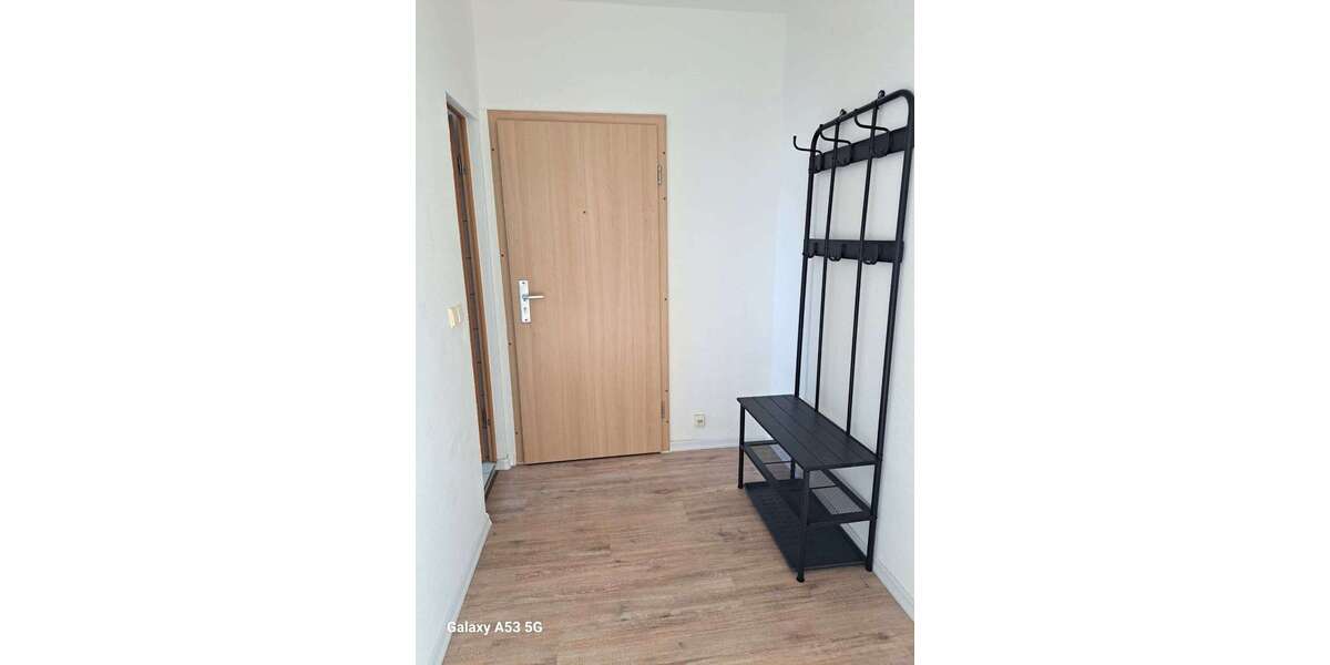 Komplett neu möblierte 2 Zimmer Wohnung mit Balkon. Flexibel ab 6 Monate zu vermieten! - Appartement Sachsen-Anhalt - Annaburg Annaburg | Angebot:25984847