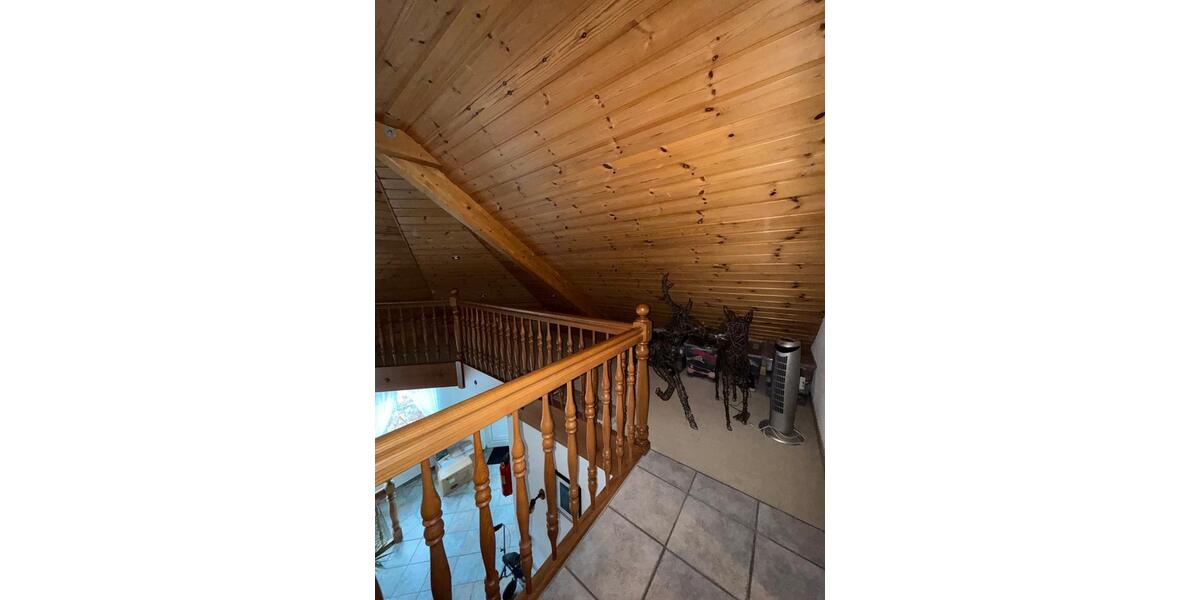 Dachgeschoßwohnung Weilmünster - 3 Zimmer, 123 m&sup2;, 900&euro; | Angebot:25944225