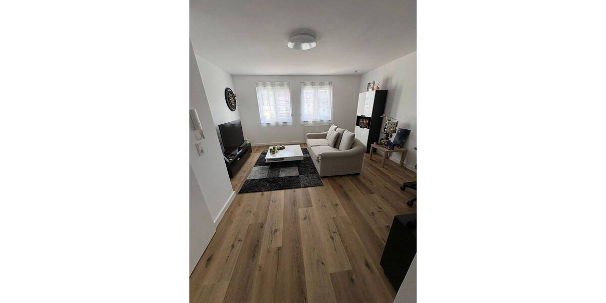 Etagenwohnung Püttlingen Berg - 2 Zimmer, 73 m&sup2;, 640&euro; | Angebot:26014579