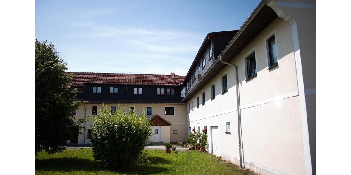 Etagenwohnung Nobitz - 3 Zimmer, 78 m&sup2;, 400&euro; | Angebot:26096274