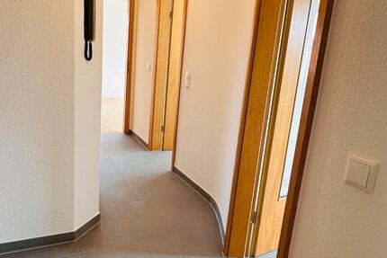 Wohnung Burgdorf - 5 Zimmer, 120 m&sup2;, 850&euro; | Angebot:25924022