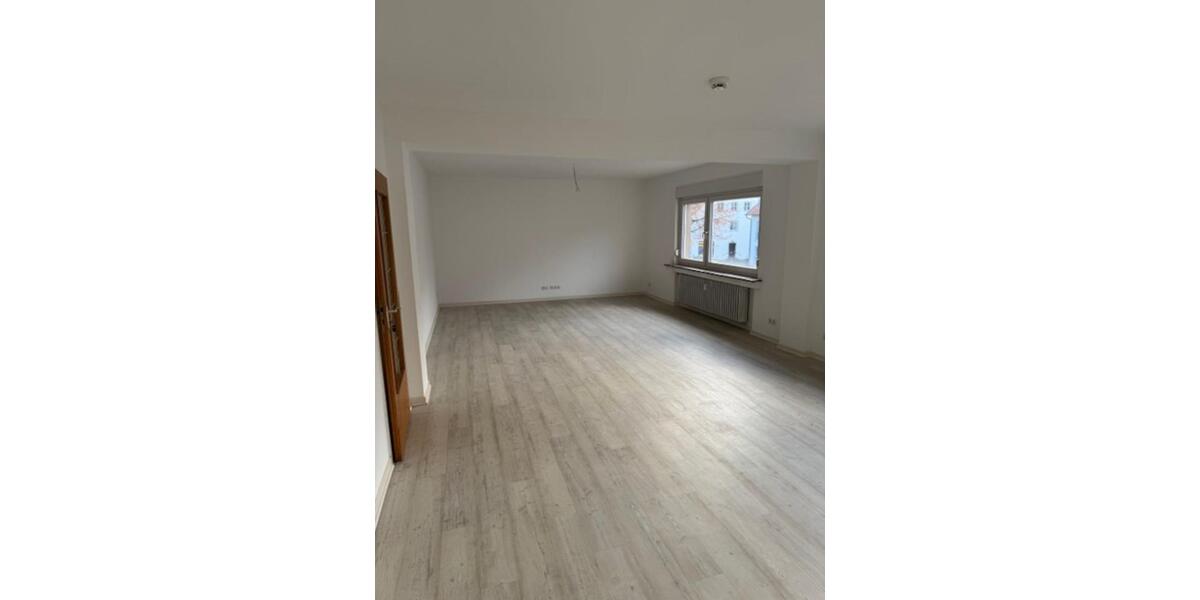 Helle 3-Zimmer Wohnung in 31028 GronauLeine 3 zimmer