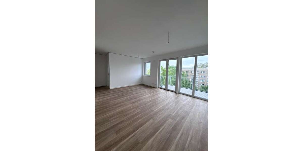 Etagenwohnung Dessau - 4 Zimmer, 97 m&sup2;, 1.115&euro; | Angebot:26806829