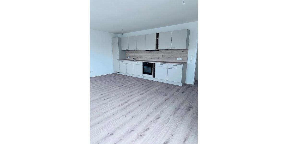 Etagenwohnung Bad Oldesloe - 3 Zimmer, 86 m&sup2;, 1.333&euro; | Angebot:26490663