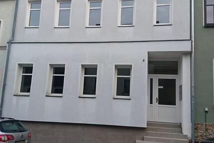 Wohnung Pößneck - 2 Zimmer, 33 m&sup2;, 230&euro; | Angebot:25321930