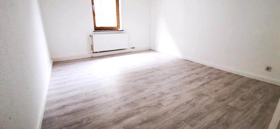 Etagenwohnung Höxter - 5 Zimmer, 135 m&sup2;, 965&euro; | Angebot:26579717