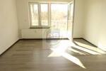 Erdgeschoßwohnung Meerane - 3 Zimmer, 82 m&sup2;, 595&euro; | Angebot:26098087