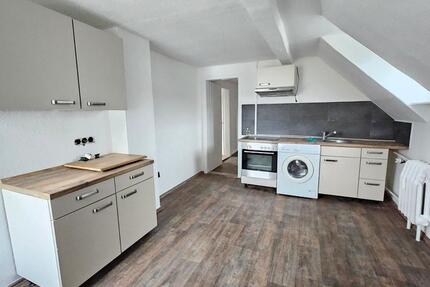 2,5-Zimmer Dachgeschosswohnung im Altbau 2 zimmer