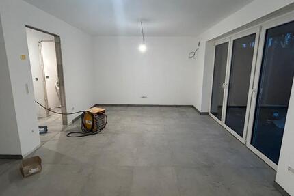 Neubau-Erdgeschosswohnung mit eigenem Garten zu vermieten 2 zimmer