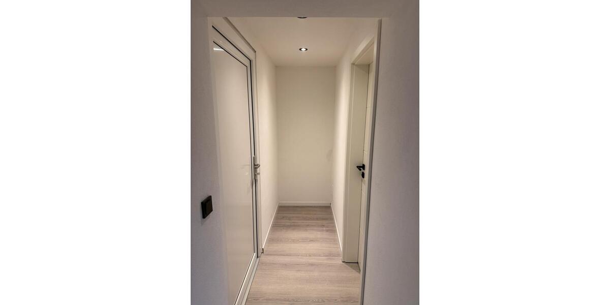 Erdgeschoßwohnung Schiffweiler - 3 Zimmer, 52 m&sup2;, 650&euro; | Angebot:24638969