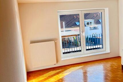 Wohnung Petersberg - 3.5 Zimmer, 92 m&sup2;, 1.245&euro; | Angebot:26548802