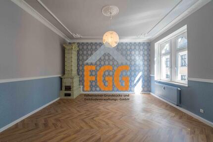 Sanierung mit hochwertiger Küche und 2 Balkonen zimmer