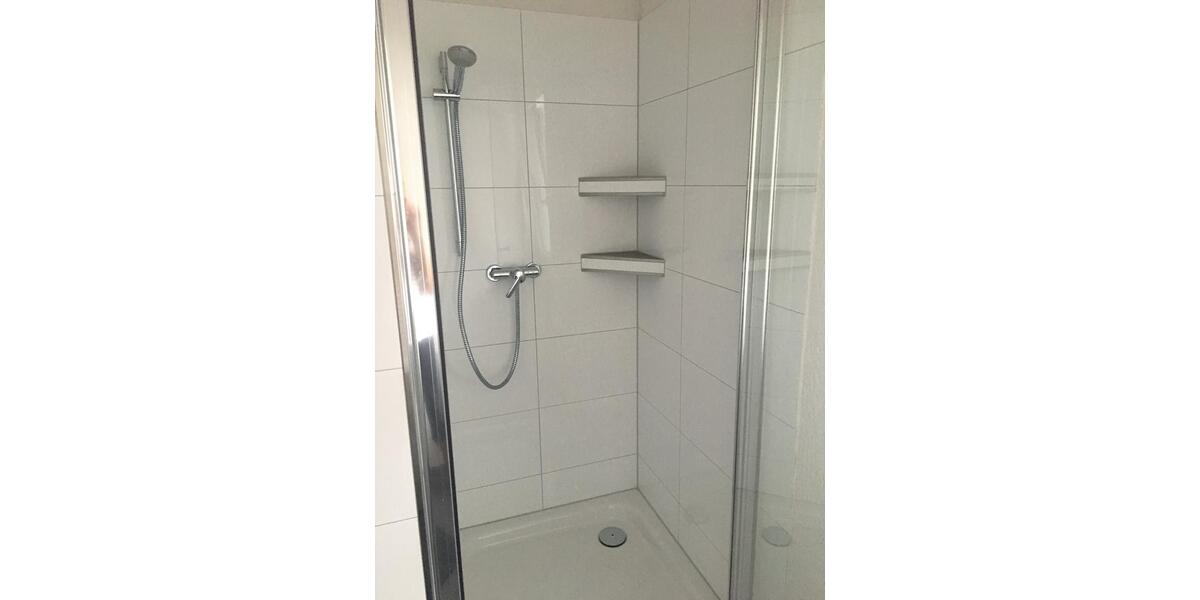 Etagenwohnung Ockenheim - 2 Zimmer, 2 m&sup2;, 895&euro; | Angebot:26425876