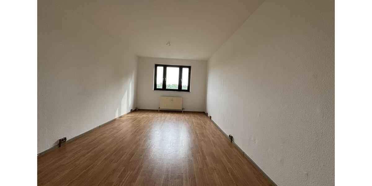 Etagenwohnung Güsten - 3 Zimmer, 77 m&sup2;, 460&euro; | Angebot:25851992